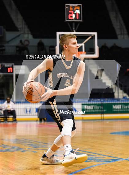 Thumbnail 2 in Pittsford-Mendon vs. Pittsford-Sutherland (Section 5 Class A Regional Qualifier) photogallery.