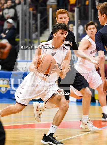 Thumbnail 2 in Pittsford-Mendon vs. Pittsford-Sutherland (Section 5 Class A Regional Qualifier) photogallery.