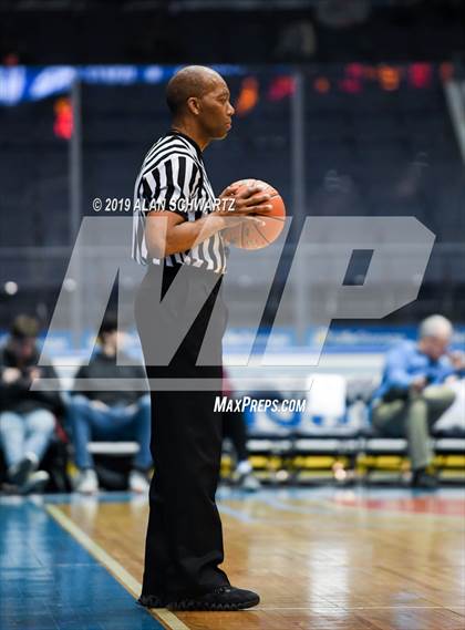 Thumbnail 1 in Pittsford-Mendon vs. Pittsford-Sutherland (Section 5 Class A Regional Qualifier) photogallery.