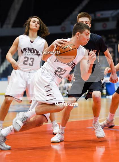 Thumbnail 3 in Pittsford-Mendon vs. Pittsford-Sutherland (Section 5 Class A Regional Qualifier) photogallery.