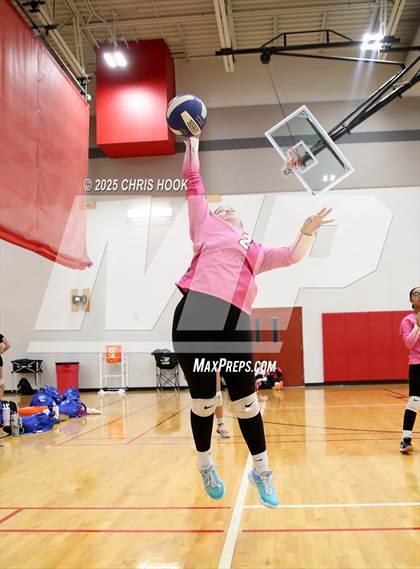 Thumbnail 3 in Marcos de Niza vs San Tan Foothills (Florence Invitational) photogallery.
