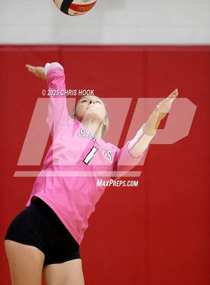 Thumbnail 2 in Marcos de Niza vs San Tan Foothills (Florence Invitational) photogallery.