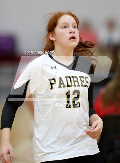 Thumbnail 1 in Marcos de Niza vs San Tan Foothills (Florence Invitational) photogallery.