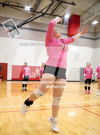 Thumbnail 2 in Marcos de Niza vs San Tan Foothills (Florence Invitational) photogallery.