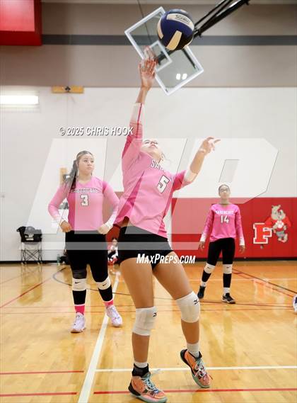 Thumbnail 2 in Marcos de Niza vs San Tan Foothills (Florence Invitational) photogallery.