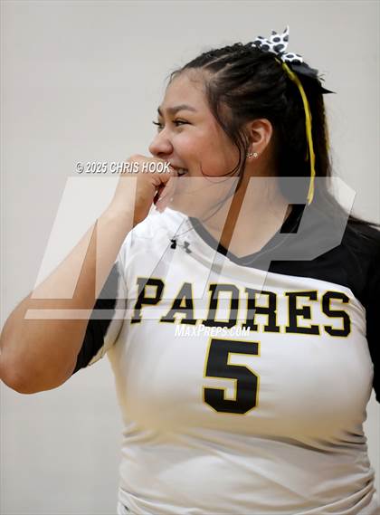 Thumbnail 3 in Marcos de Niza vs San Tan Foothills (Florence Invitational) photogallery.