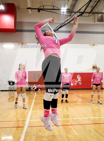 Thumbnail 1 in Marcos de Niza vs San Tan Foothills (Florence Invitational) photogallery.