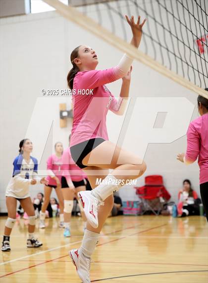 Thumbnail 3 in Marcos de Niza vs San Tan Foothills (Florence Invitational) photogallery.
