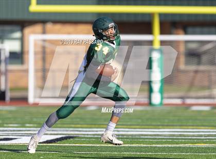 Thumbnail 3 in Bay Shore vs William Floyd JV photogallery.