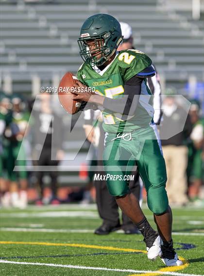 Thumbnail 2 in Bay Shore vs William Floyd JV photogallery.