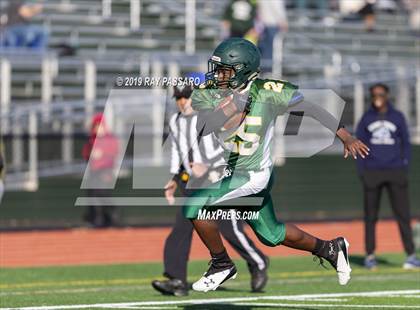 Thumbnail 3 in Bay Shore vs William Floyd JV photogallery.