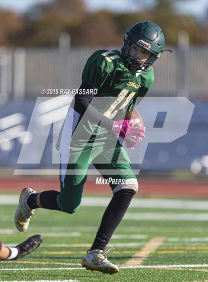 Thumbnail 3 in Bay Shore vs William Floyd JV photogallery.