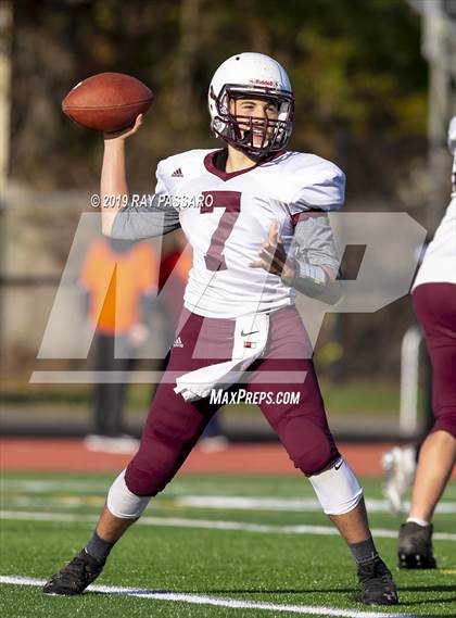 Thumbnail 3 in Bay Shore vs William Floyd JV photogallery.