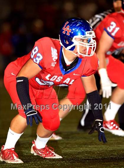 Thumbnail 2 in Los Alamitos vs. Santa Margarita photogallery.