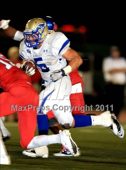 Thumbnail 3 in Los Alamitos vs. Santa Margarita photogallery.