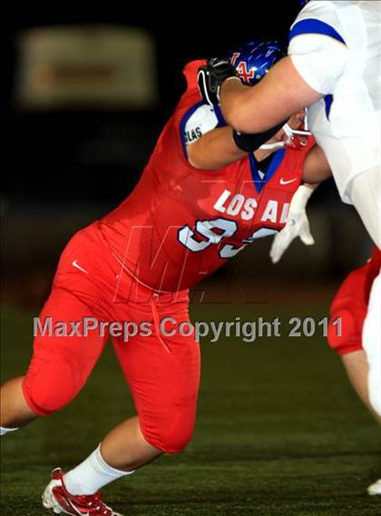 Thumbnail 2 in Los Alamitos vs. Santa Margarita photogallery.
