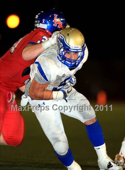 Thumbnail 3 in Los Alamitos vs. Santa Margarita photogallery.