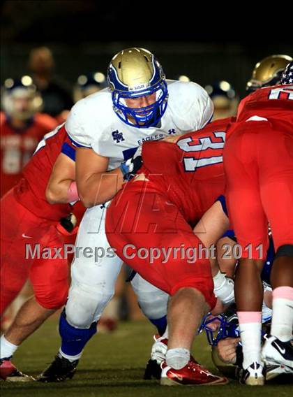 Thumbnail 1 in Los Alamitos vs. Santa Margarita photogallery.