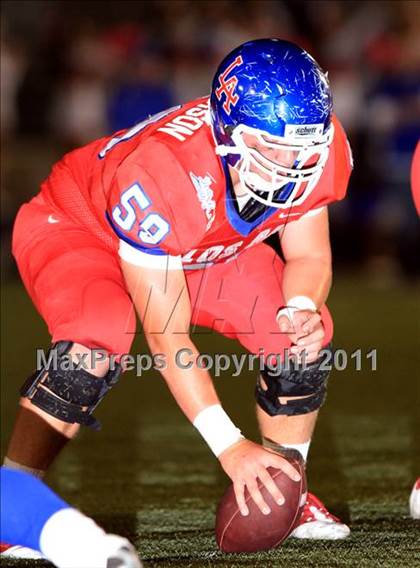 Thumbnail 1 in Los Alamitos vs. Santa Margarita photogallery.