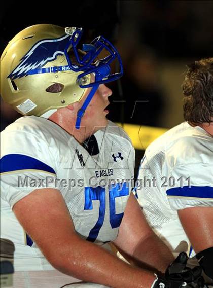 Thumbnail 1 in Los Alamitos vs. Santa Margarita photogallery.