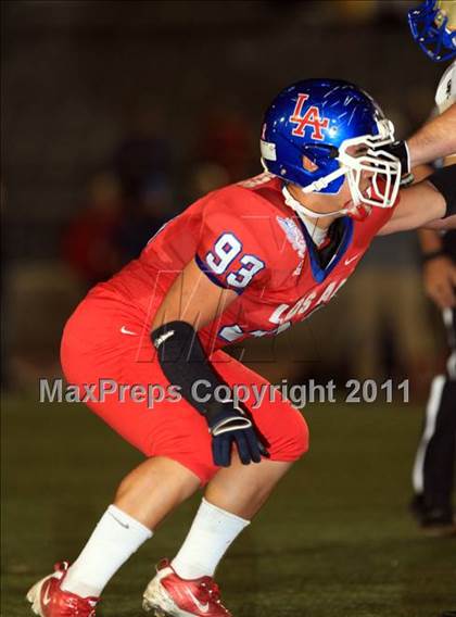 Thumbnail 3 in Los Alamitos vs. Santa Margarita photogallery.