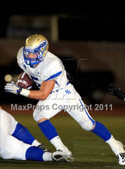 Thumbnail 1 in Los Alamitos vs. Santa Margarita photogallery.