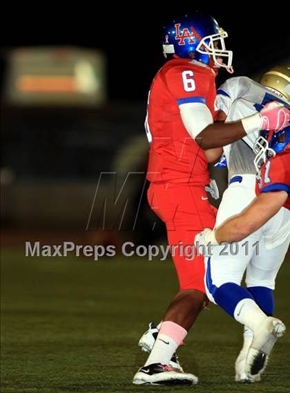 Thumbnail 1 in Los Alamitos vs. Santa Margarita photogallery.