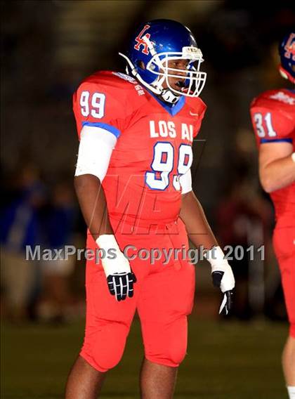 Thumbnail 1 in Los Alamitos vs. Santa Margarita photogallery.