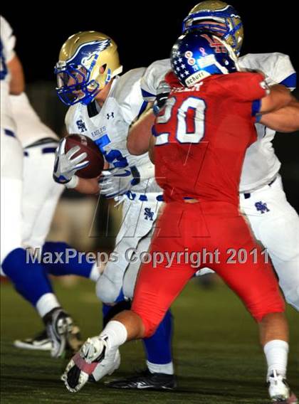 Thumbnail 2 in Los Alamitos vs. Santa Margarita photogallery.