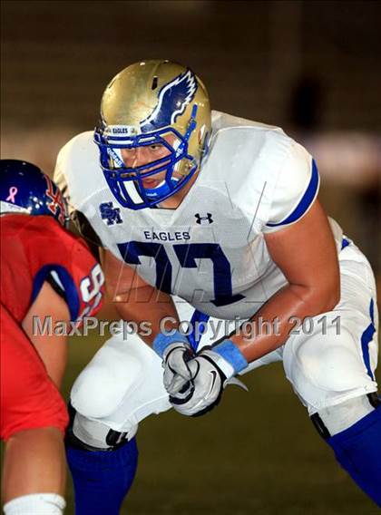 Thumbnail 3 in Los Alamitos vs. Santa Margarita photogallery.