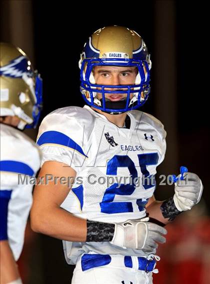 Thumbnail 1 in Los Alamitos vs. Santa Margarita photogallery.