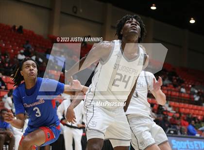 Thumbnail 3 in St. Joseph vs. Duncanville (King Cotton Classic) photogallery.