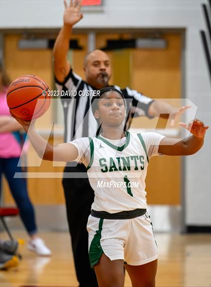 Thumbnail 2 in Justice vs St. Stephen's & St. Agnes (Cougar Holiday Classic) photogallery.