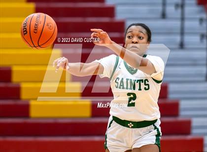 Thumbnail 3 in Justice vs St. Stephen's & St. Agnes (Cougar Holiday Classic) photogallery.