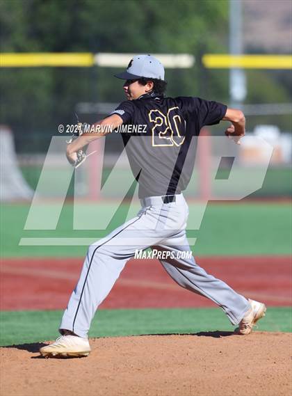 Thumbnail 3 in Oaks Christian vs. Newbury Park photogallery.