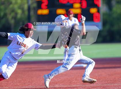 Thumbnail 2 in Oaks Christian vs. Newbury Park photogallery.