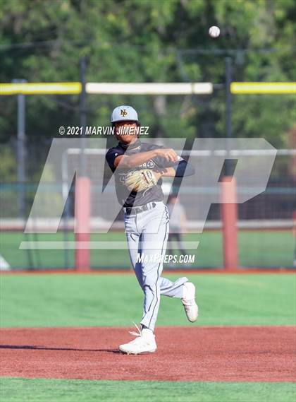 Thumbnail 2 in Oaks Christian vs. Newbury Park photogallery.