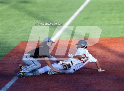 Thumbnail 2 in Oaks Christian vs. Newbury Park photogallery.