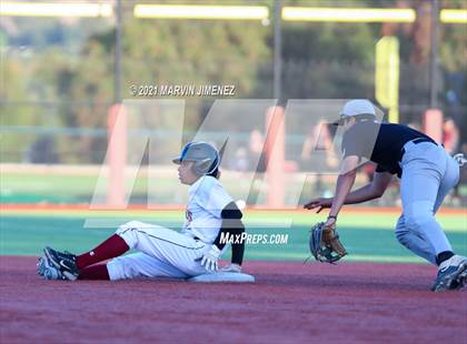 Thumbnail 3 in Oaks Christian vs. Newbury Park photogallery.