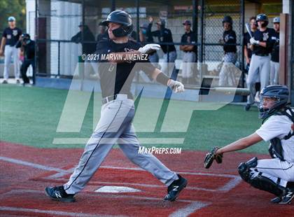 Thumbnail 3 in Oaks Christian vs. Newbury Park photogallery.