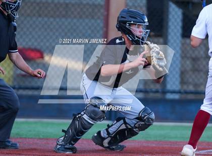 Thumbnail 3 in Oaks Christian vs. Newbury Park photogallery.