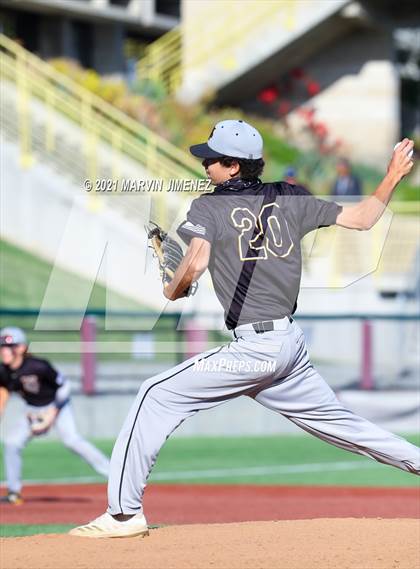 Thumbnail 1 in Oaks Christian vs. Newbury Park photogallery.