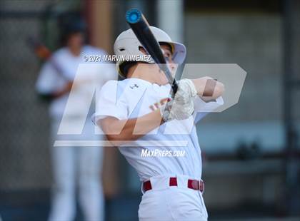 Thumbnail 3 in Oaks Christian vs. Newbury Park photogallery.