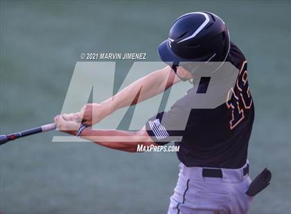 Thumbnail 2 in Oaks Christian vs. Newbury Park photogallery.