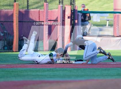 Thumbnail 2 in Oaks Christian vs. Newbury Park photogallery.
