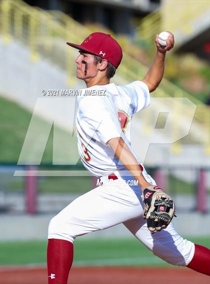 Thumbnail 3 in Oaks Christian vs. Newbury Park photogallery.