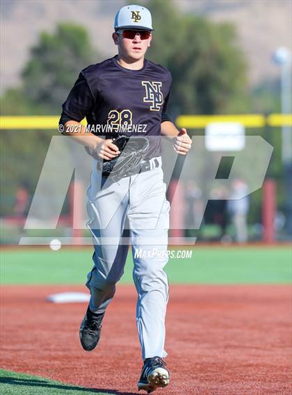 Thumbnail 3 in Oaks Christian vs. Newbury Park photogallery.
