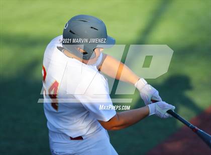 Thumbnail 3 in Oaks Christian vs. Newbury Park photogallery.