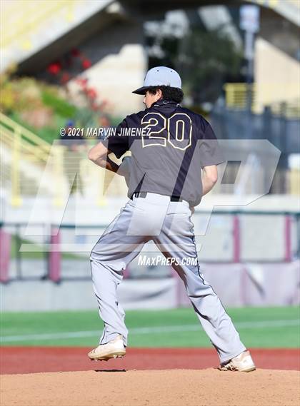 Thumbnail 2 in Oaks Christian vs. Newbury Park photogallery.