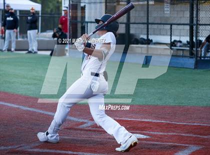 Thumbnail 3 in Oaks Christian vs. Newbury Park photogallery.
